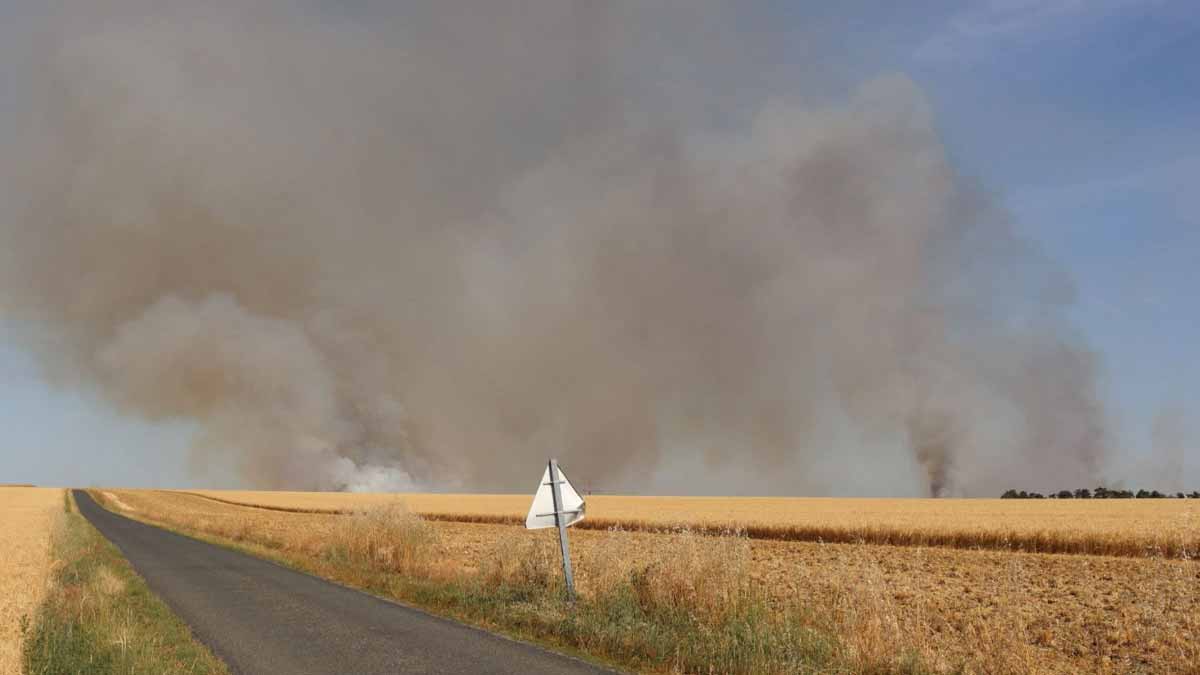feu de champ dans l’Indre