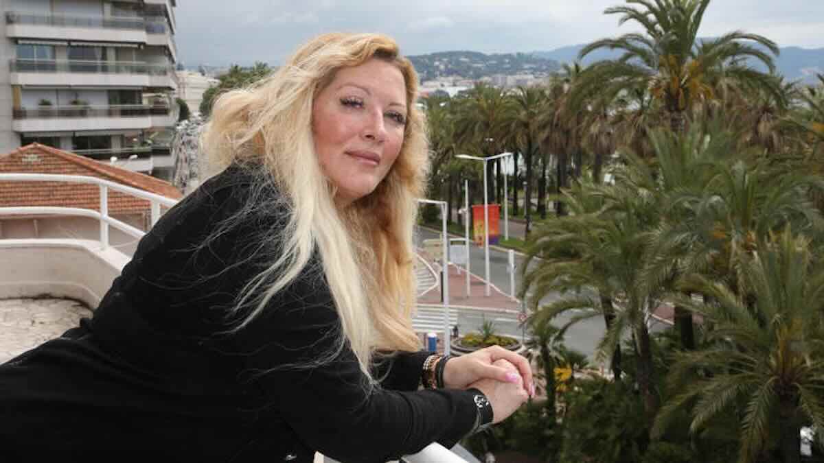 Loana